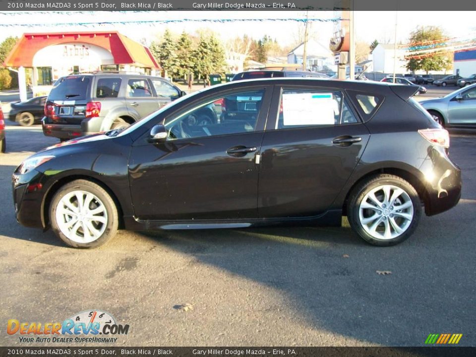 2010 Mazda MAZDA3 s Sport 5 Door Black Mica / Black Photo #2