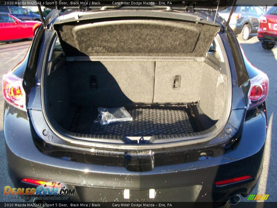 2010 Mazda MAZDA3 s Sport 5 Door Black Mica / Black Photo #5