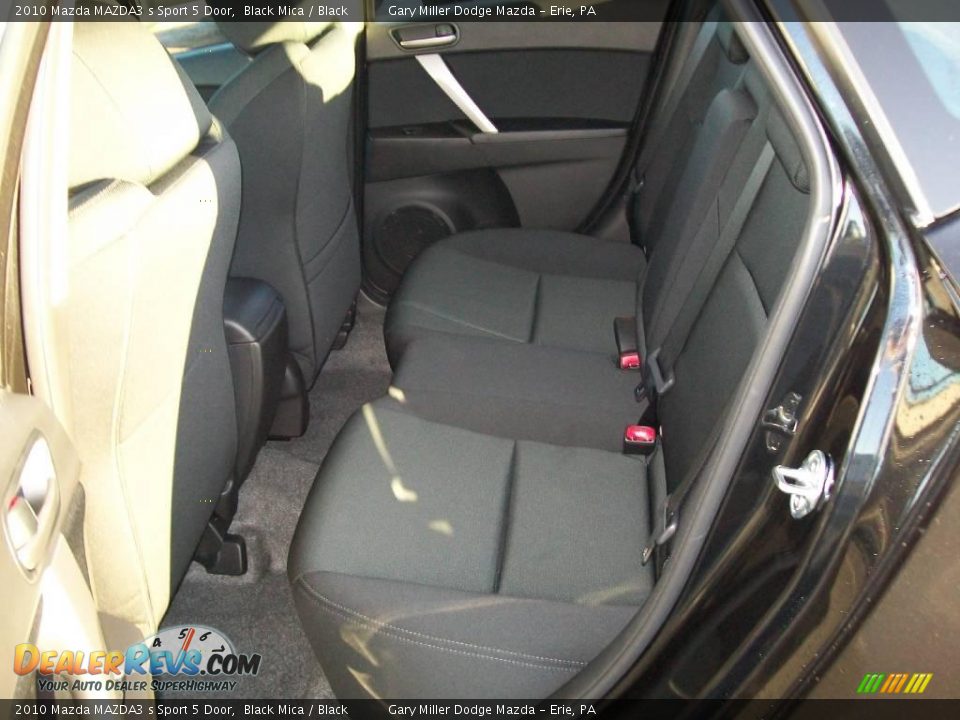 2010 Mazda MAZDA3 s Sport 5 Door Black Mica / Black Photo #13