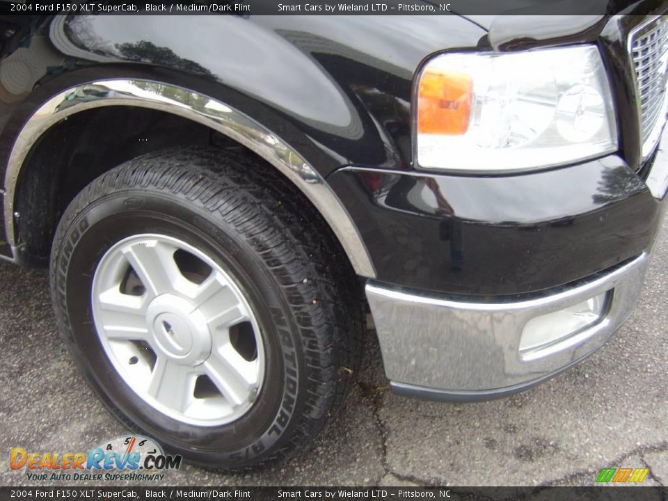 2004 Ford F150 XLT SuperCab Black / Medium/Dark Flint Photo #9