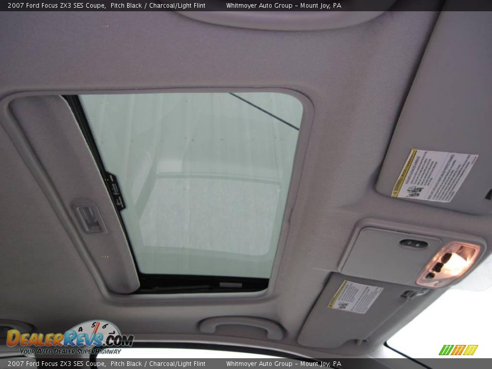 2007 Ford Focus ZX3 SES Coupe Pitch Black / Charcoal/Light Flint Photo #9