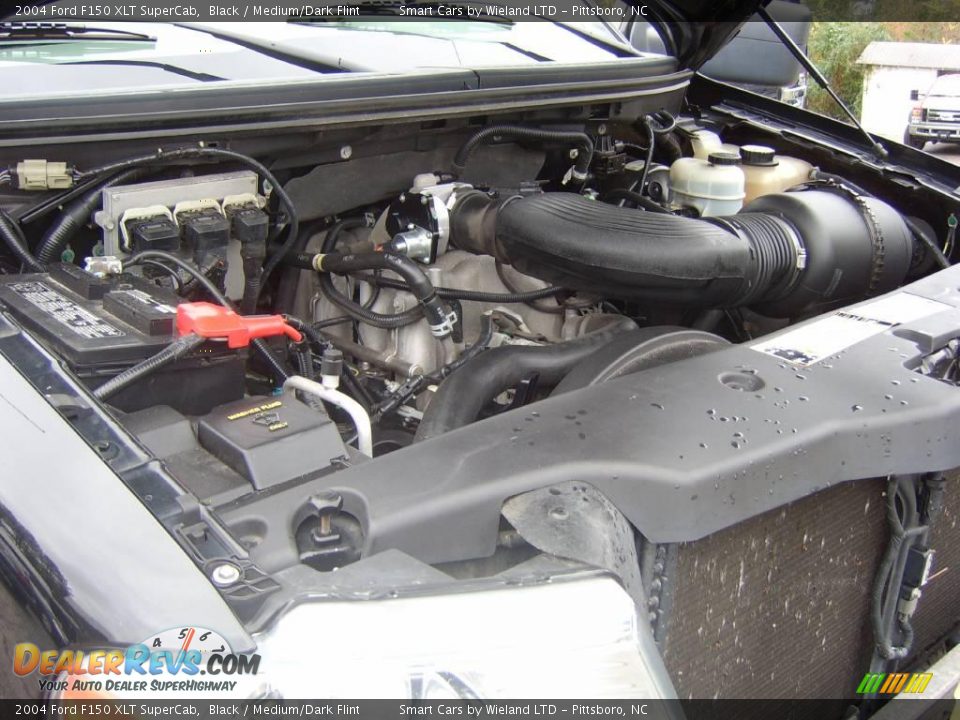 2004 Ford F150 XLT SuperCab Black / Medium/Dark Flint Photo #20
