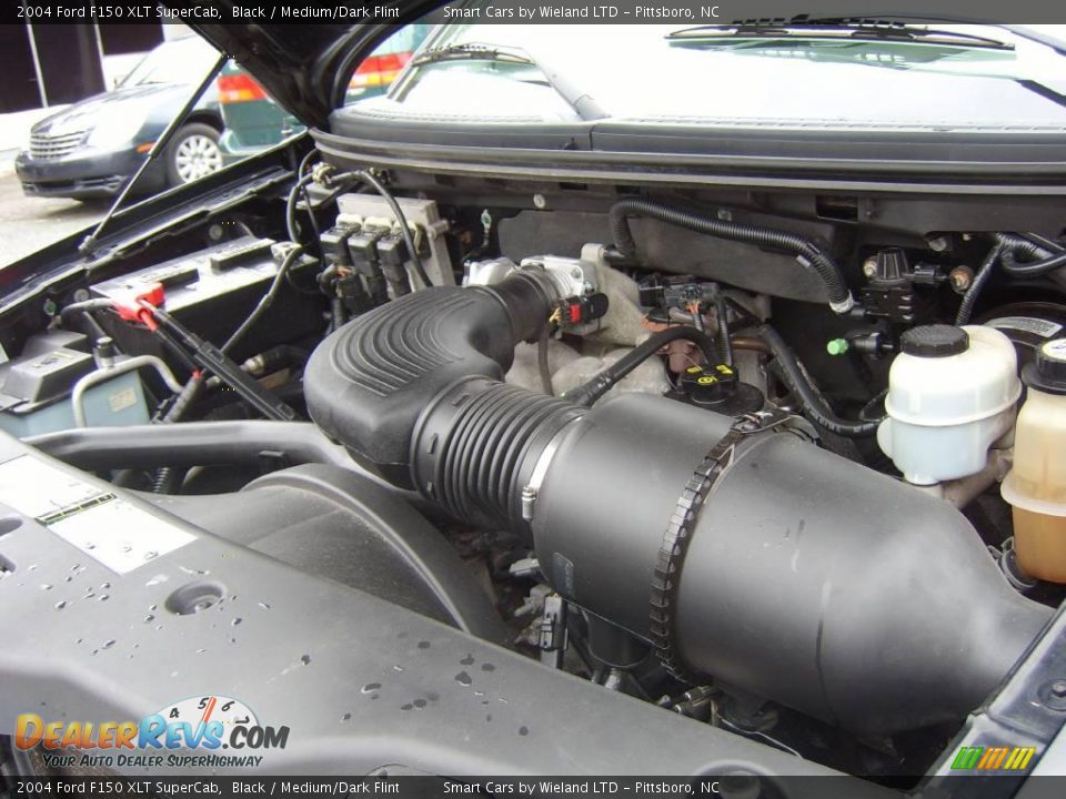 2004 Ford F150 XLT SuperCab Black / Medium/Dark Flint Photo #21