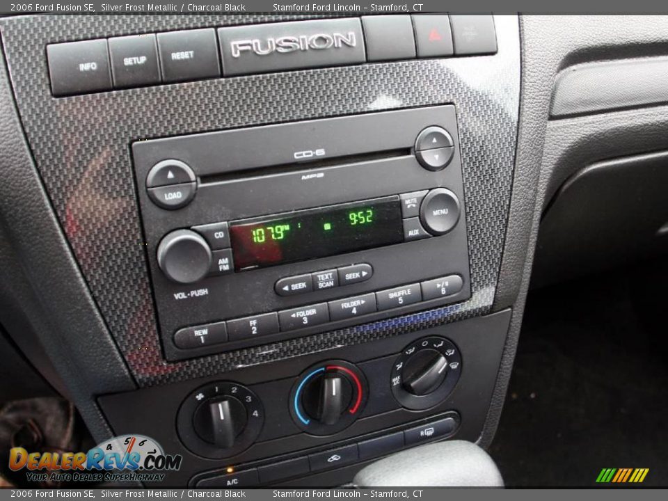 2006 Ford Fusion SE Silver Frost Metallic / Charcoal Black Photo #16