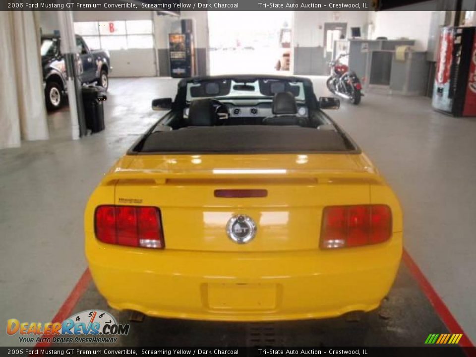2006 Ford Mustang GT Premium Convertible Screaming Yellow / Dark Charcoal Photo #13