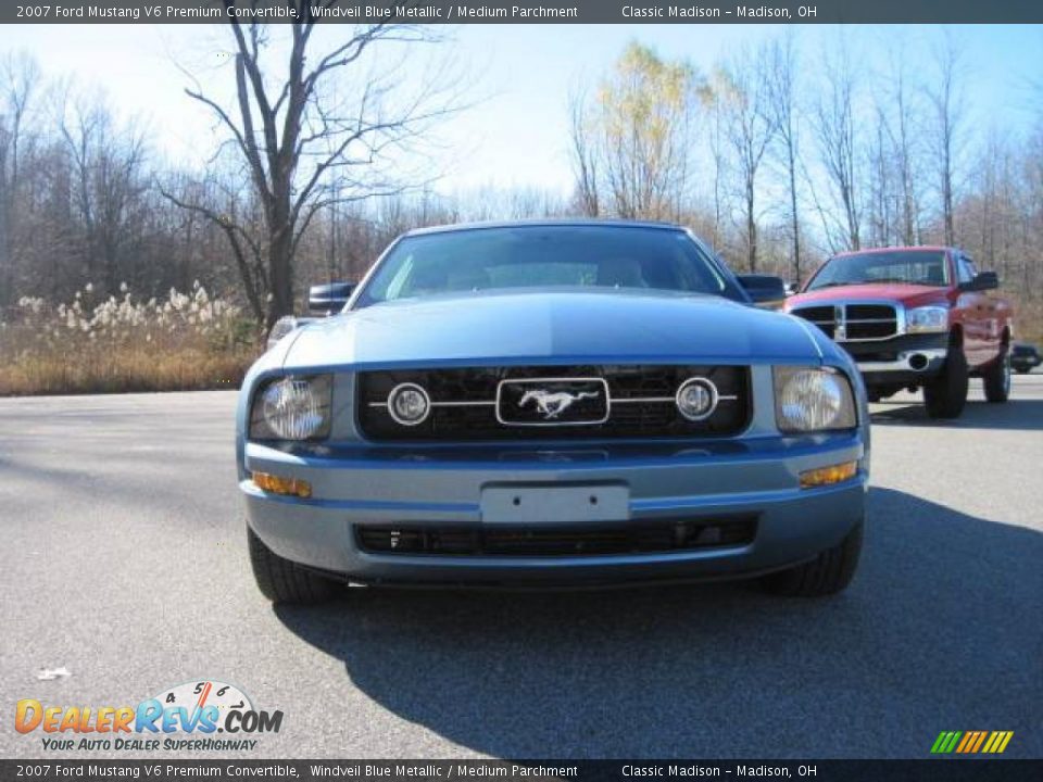 2007 Ford Mustang V6 Premium Convertible Windveil Blue Metallic / Medium Parchment Photo #2