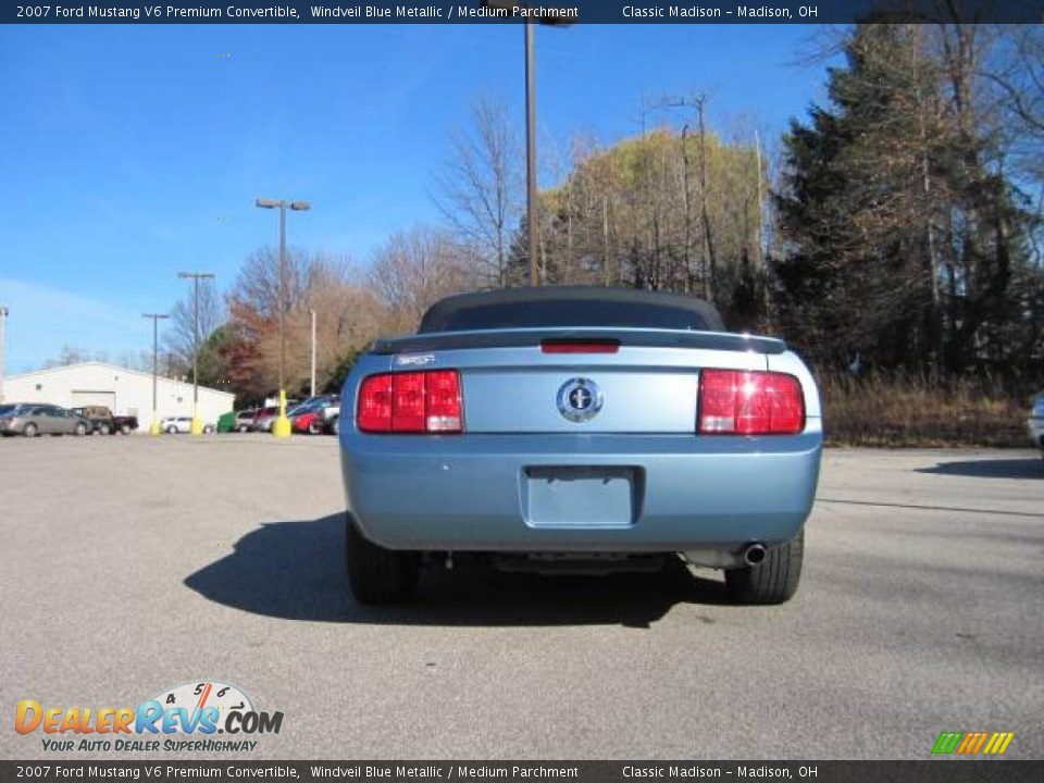 2007 Ford Mustang V6 Premium Convertible Windveil Blue Metallic / Medium Parchment Photo #5