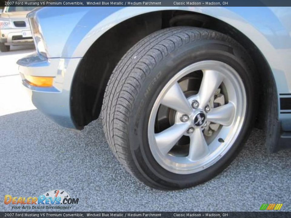 2007 Ford Mustang V6 Premium Convertible Windveil Blue Metallic / Medium Parchment Photo #11