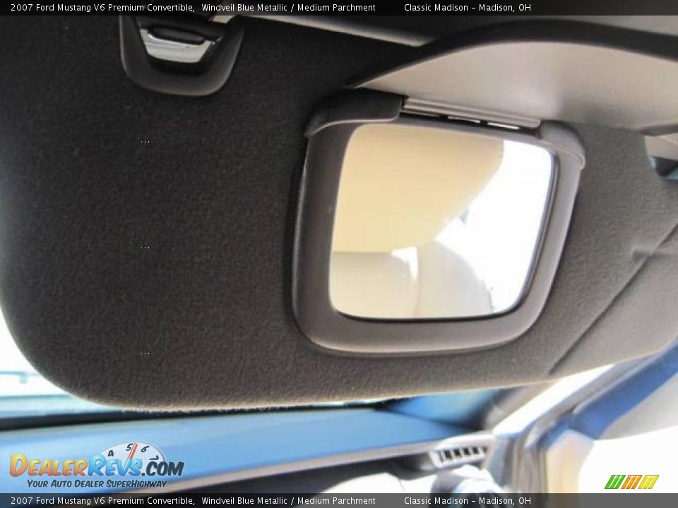 2007 Ford Mustang V6 Premium Convertible Windveil Blue Metallic / Medium Parchment Photo #20