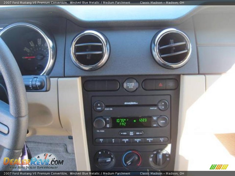 2007 Ford Mustang V6 Premium Convertible Windveil Blue Metallic / Medium Parchment Photo #22