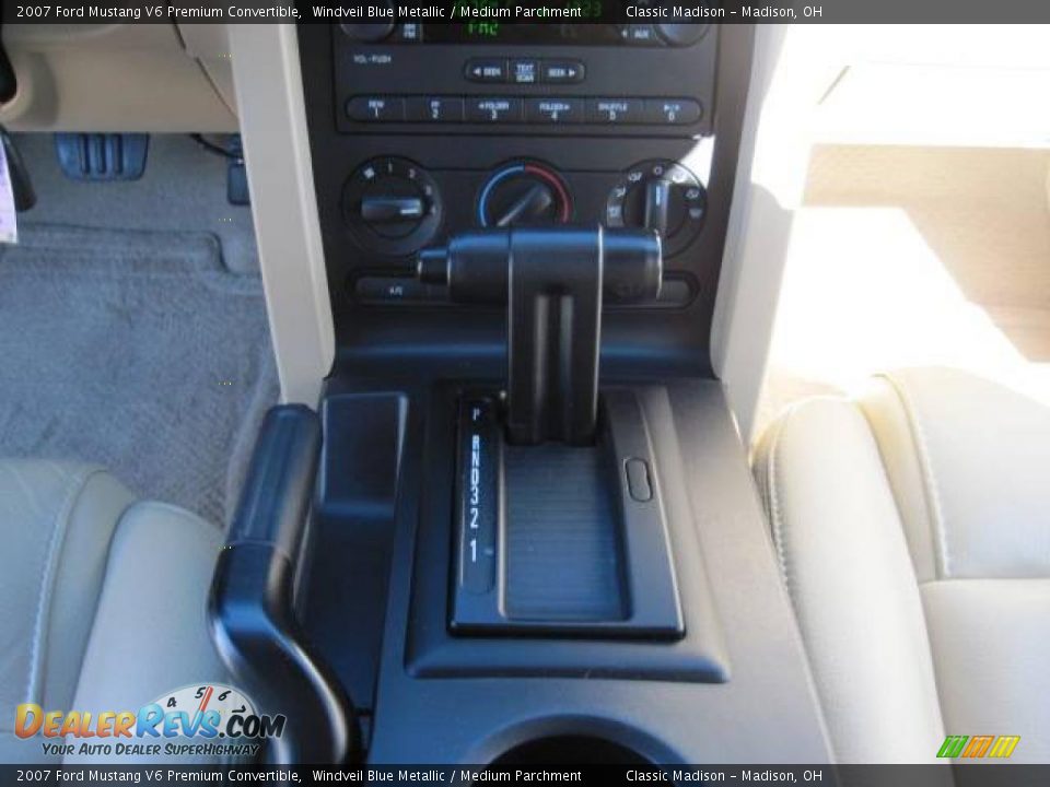 2007 Ford Mustang V6 Premium Convertible Windveil Blue Metallic / Medium Parchment Photo #23