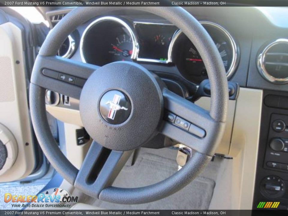 2007 Ford Mustang V6 Premium Convertible Windveil Blue Metallic / Medium Parchment Photo #25
