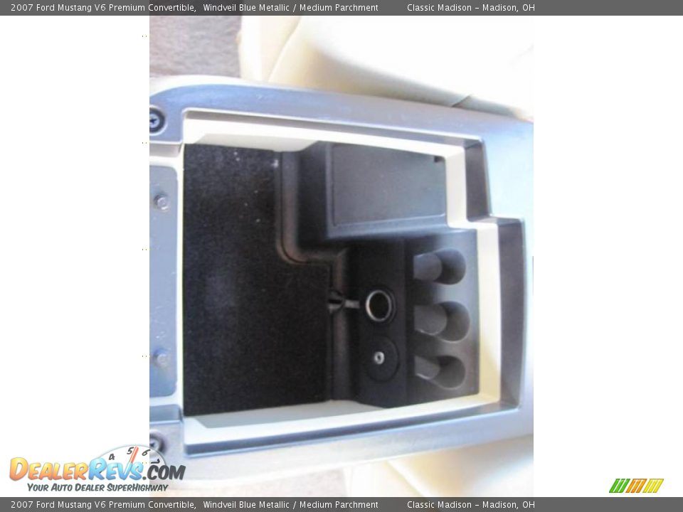 2007 Ford Mustang V6 Premium Convertible Windveil Blue Metallic / Medium Parchment Photo #26