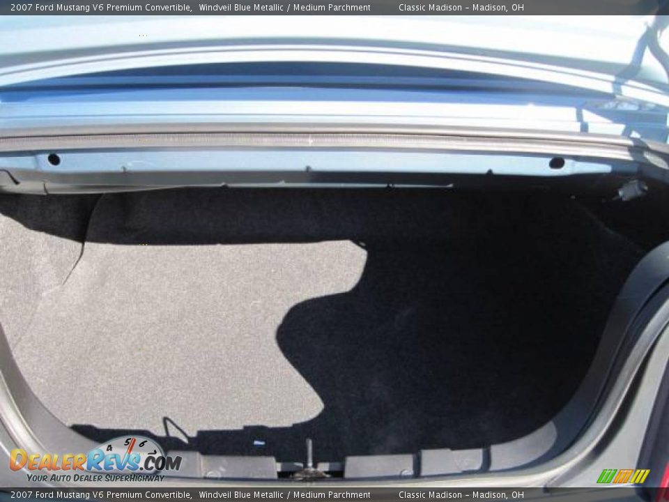 2007 Ford Mustang V6 Premium Convertible Windveil Blue Metallic / Medium Parchment Photo #27