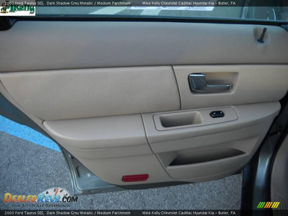2003 Ford Taurus SES Dark Shadow Grey Metallic / Medium Parchment Photo #11