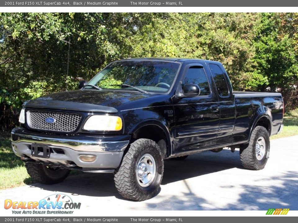 2001 Ford F150 XLT SuperCab 4x4 Black / Medium Graphite Photo #1