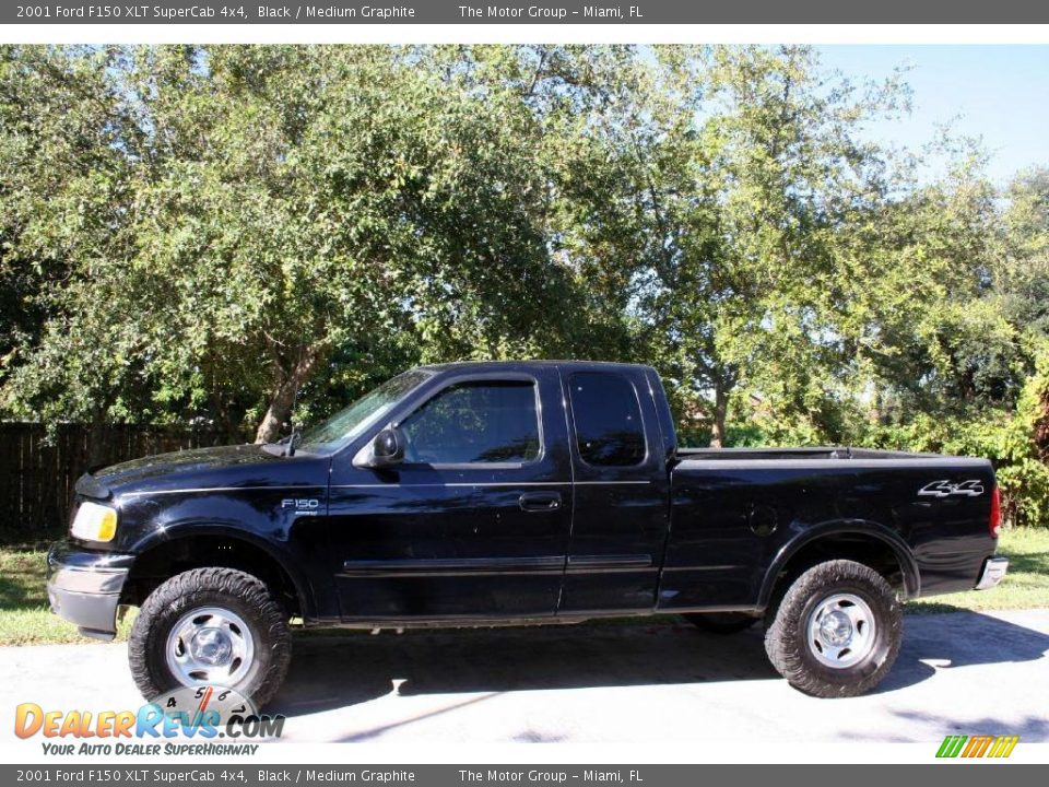 2001 Ford F150 XLT SuperCab 4x4 Black / Medium Graphite Photo #3