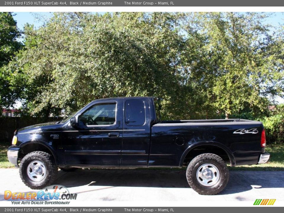 2001 Ford F150 XLT SuperCab 4x4 Black / Medium Graphite Photo #4