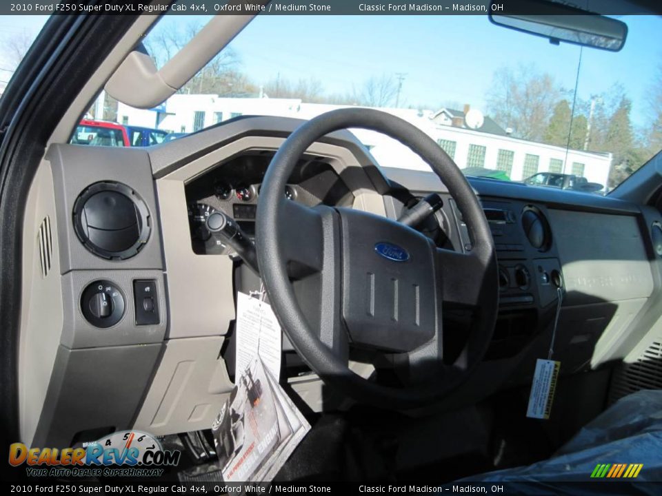 2010 Ford F250 Super Duty XL Regular Cab 4x4 Oxford White / Medium Stone Photo #11