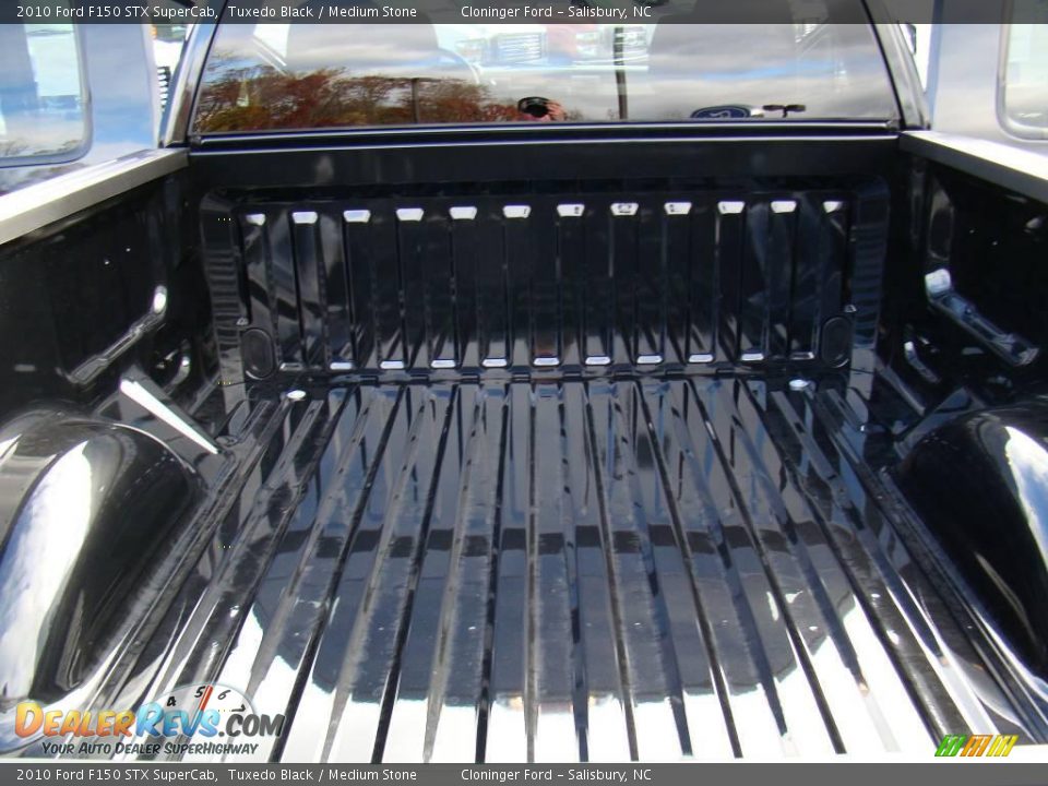 2010 Ford F150 STX SuperCab Tuxedo Black / Medium Stone Photo #10