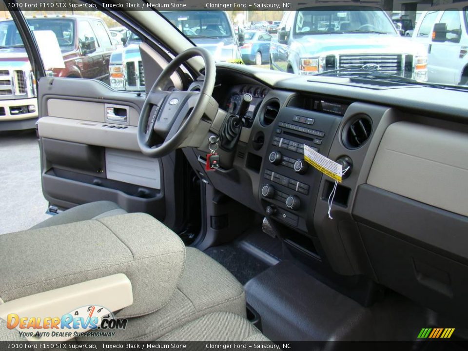 2010 Ford F150 STX SuperCab Tuxedo Black / Medium Stone Photo #13