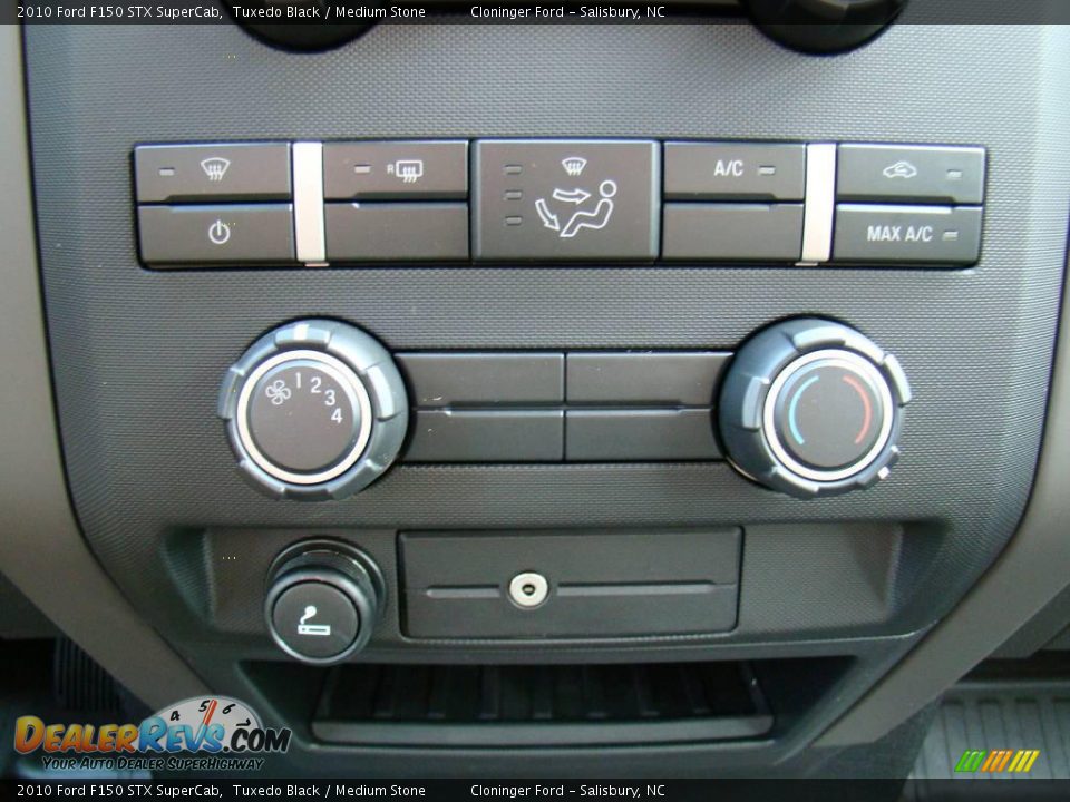 2010 Ford F150 STX SuperCab Tuxedo Black / Medium Stone Photo #22
