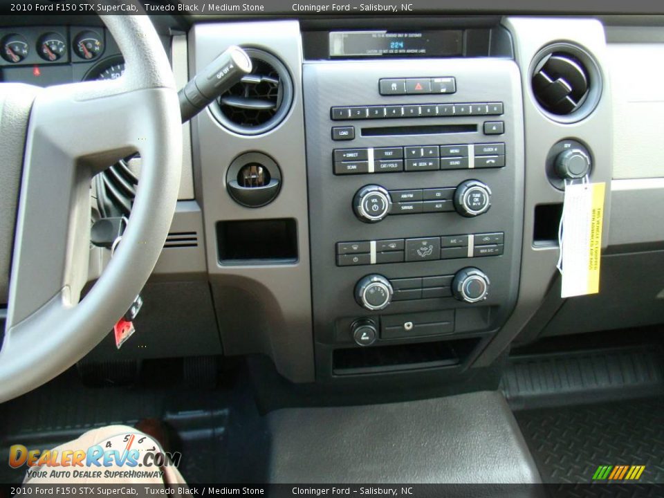 2010 Ford F150 STX SuperCab Tuxedo Black / Medium Stone Photo #23