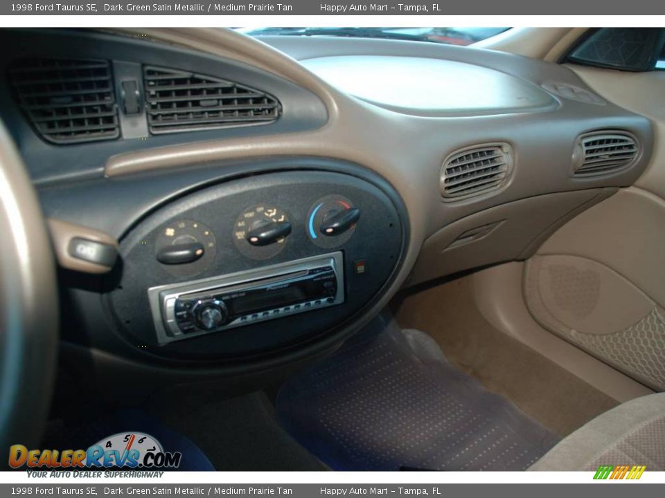 1998 Ford Taurus SE Dark Green Satin Metallic / Medium Prairie Tan Photo #10