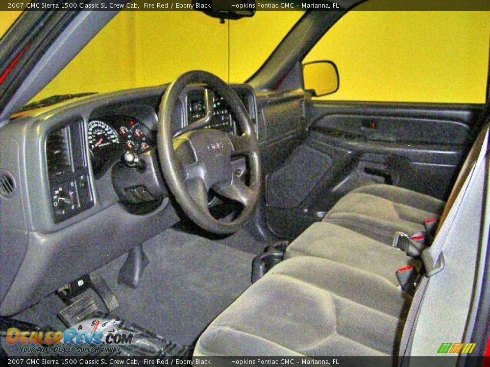 2007 GMC Sierra 1500 Classic SL Crew Cab Fire Red / Ebony Black Photo #11