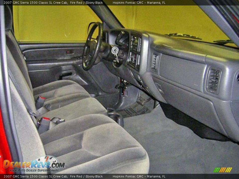 2007 GMC Sierra 1500 Classic SL Crew Cab Fire Red / Ebony Black Photo #12