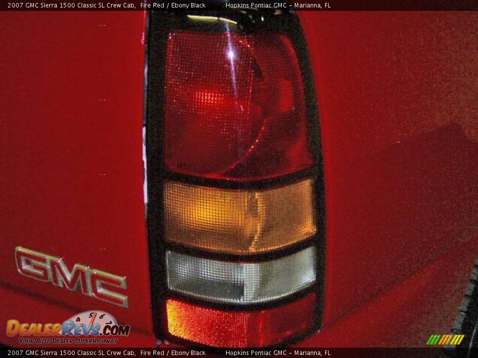 2007 GMC Sierra 1500 Classic SL Crew Cab Fire Red / Ebony Black Photo #18