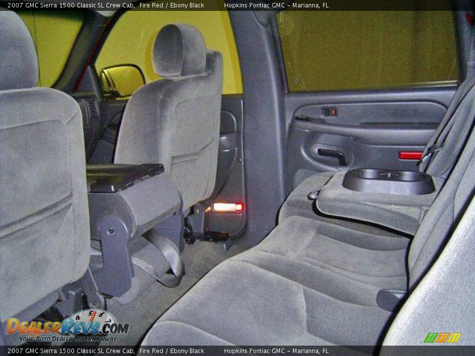 2007 GMC Sierra 1500 Classic SL Crew Cab Fire Red / Ebony Black Photo #36