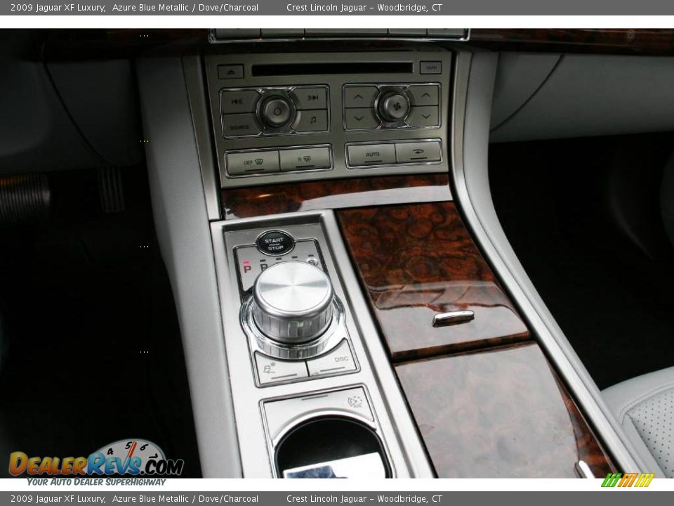2009 Jaguar XF Luxury Azure Blue Metallic / Dove/Charcoal Photo #18