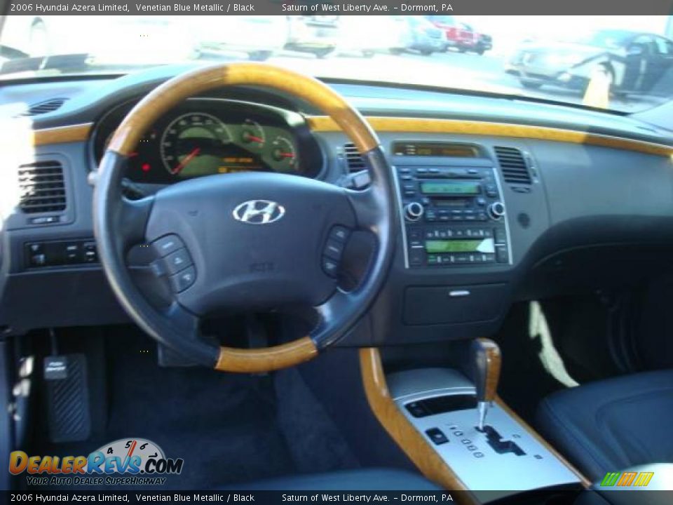 2006 Hyundai Azera Limited Venetian Blue Metallic / Black Photo #10