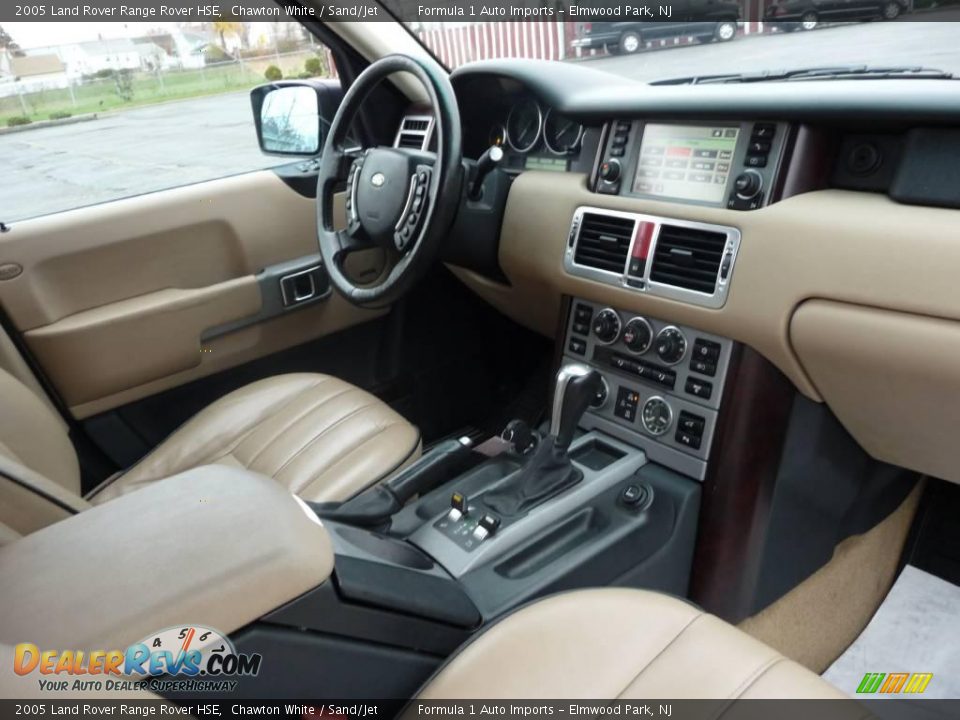 2005 Land Rover Range Rover HSE Chawton White / Sand/Jet Photo #6