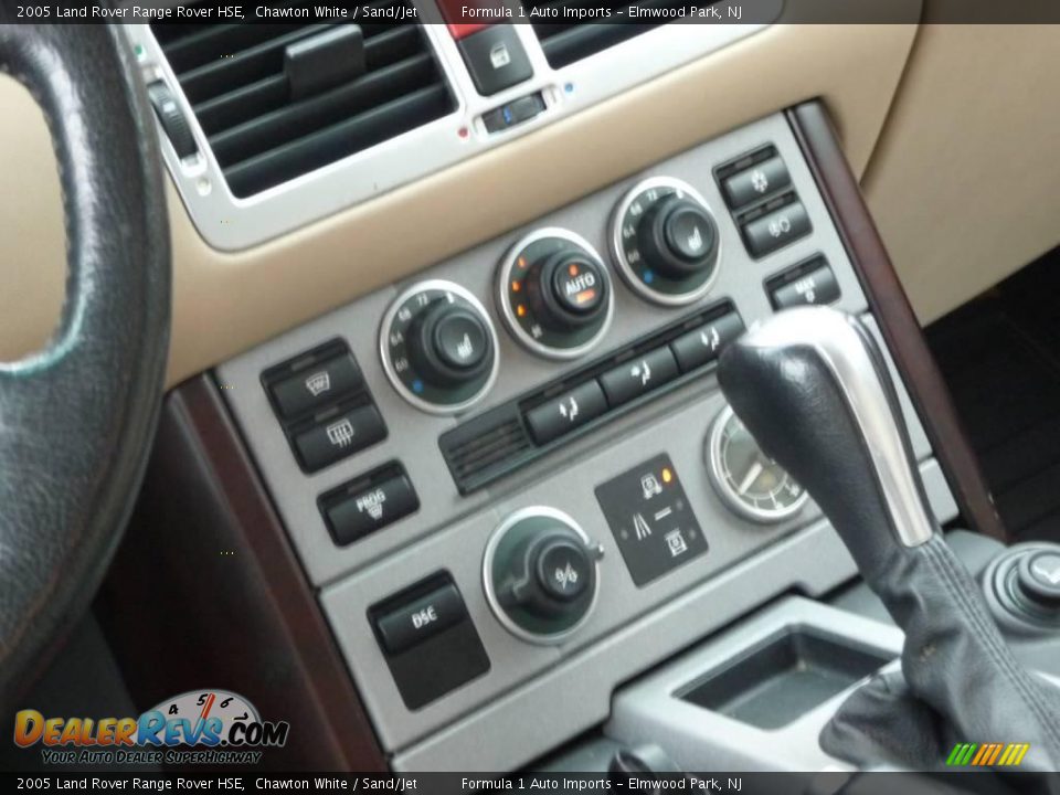 2005 Land Rover Range Rover HSE Chawton White / Sand/Jet Photo #12