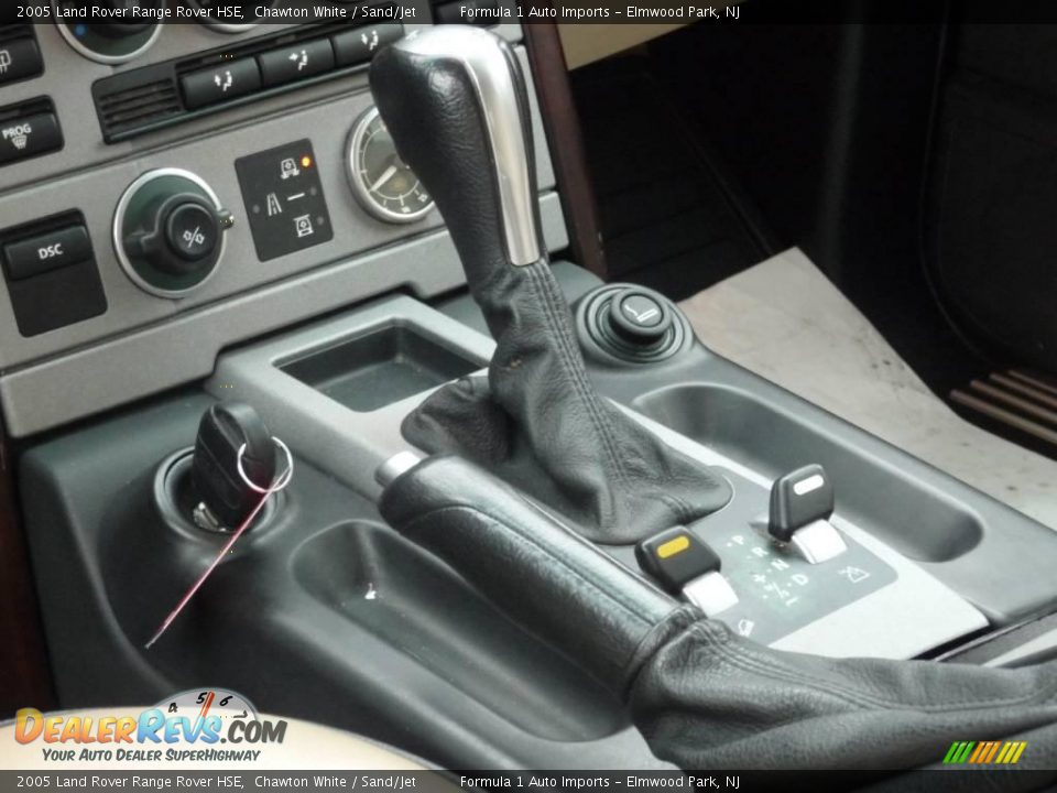 2005 Land Rover Range Rover HSE Chawton White / Sand/Jet Photo #14