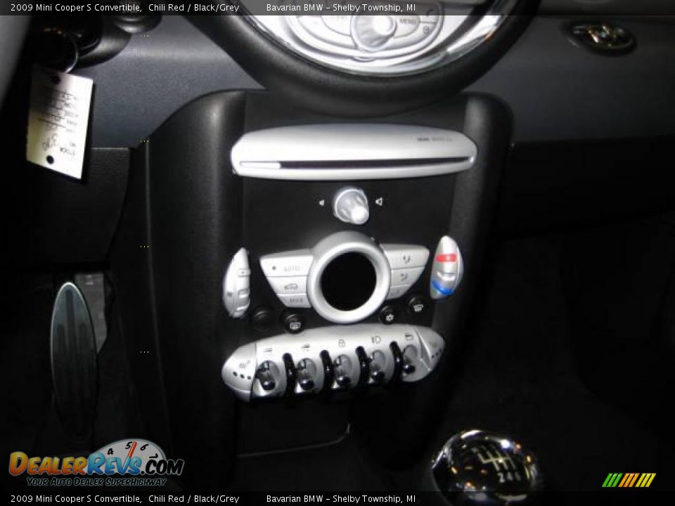 2009 Mini Cooper S Convertible Chili Red / Black/Grey Photo #10