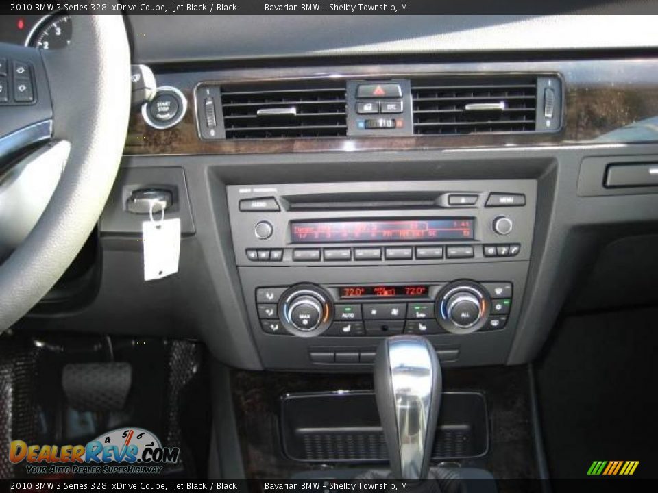 2010 BMW 3 Series 328i xDrive Coupe Jet Black / Black Photo #15
