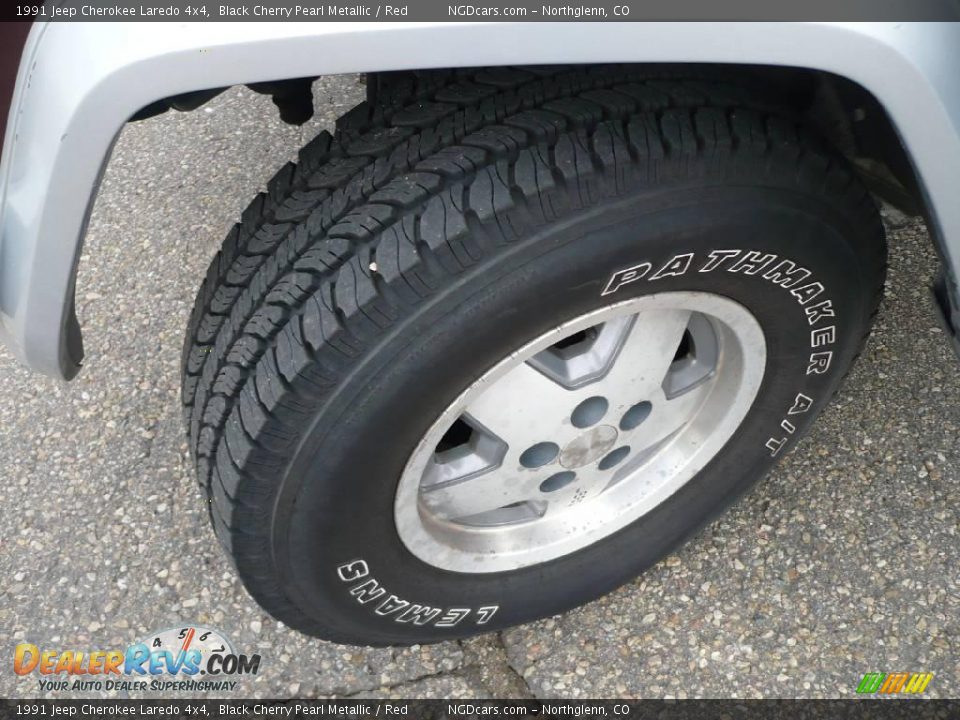 1991 Jeep Cherokee Laredo 4x4 Black Cherry Pearl Metallic / Red Photo #5