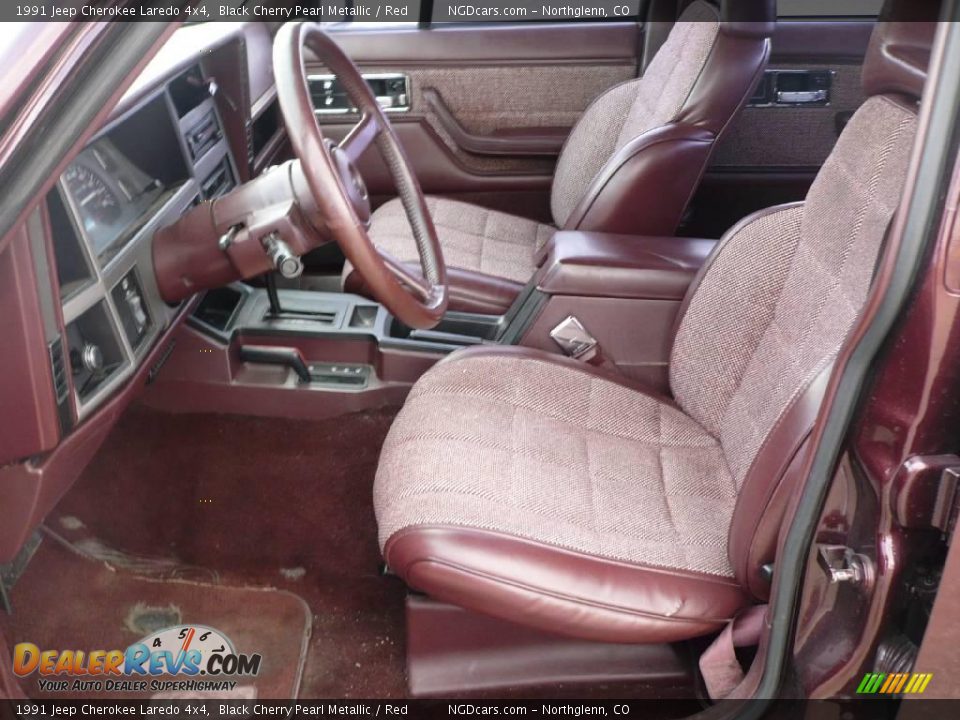 1991 Jeep Cherokee Laredo 4x4 Black Cherry Pearl Metallic / Red Photo #6