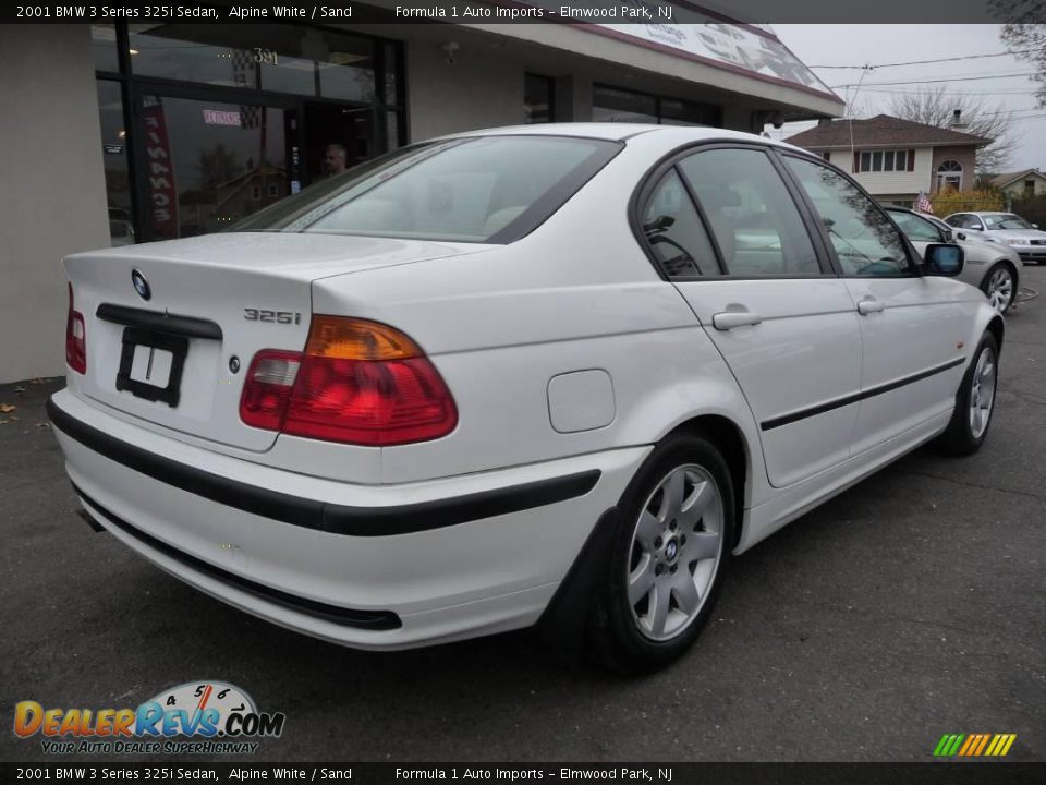 2001 BMW 3 Series 325i Sedan Alpine White / Sand Photo #3