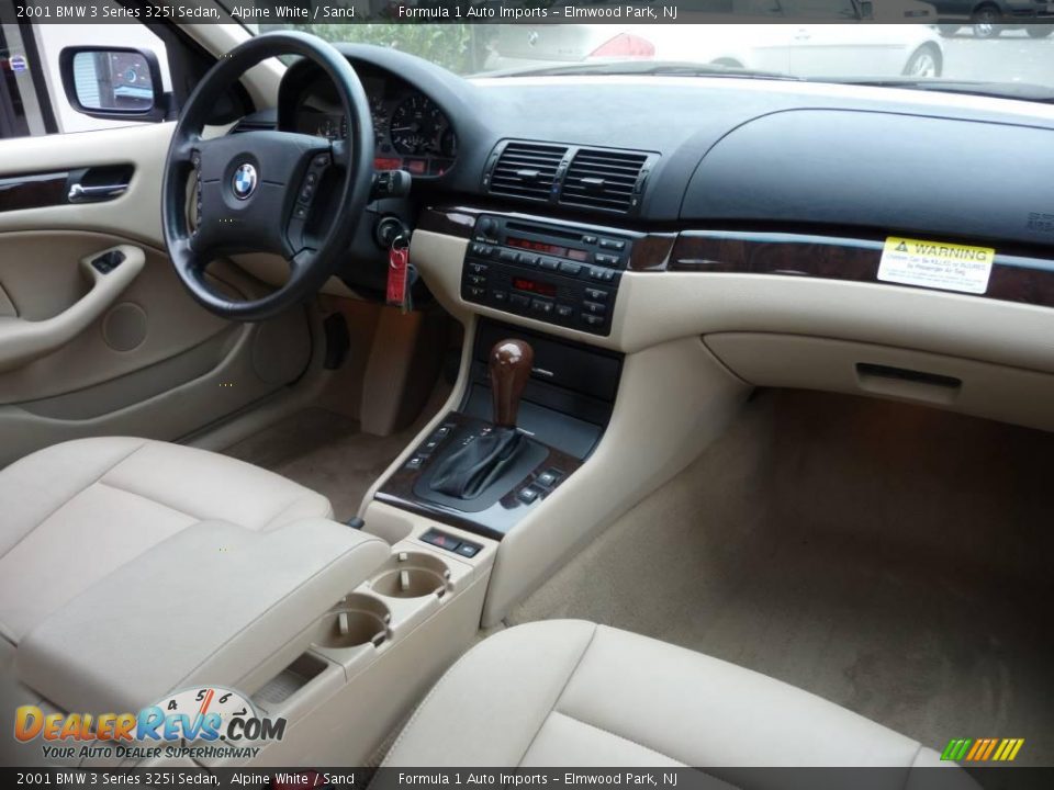 2001 BMW 3 Series 325i Sedan Alpine White / Sand Photo #6
