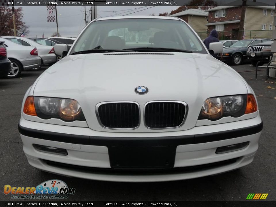 2001 BMW 3 Series 325i Sedan Alpine White / Sand Photo #12