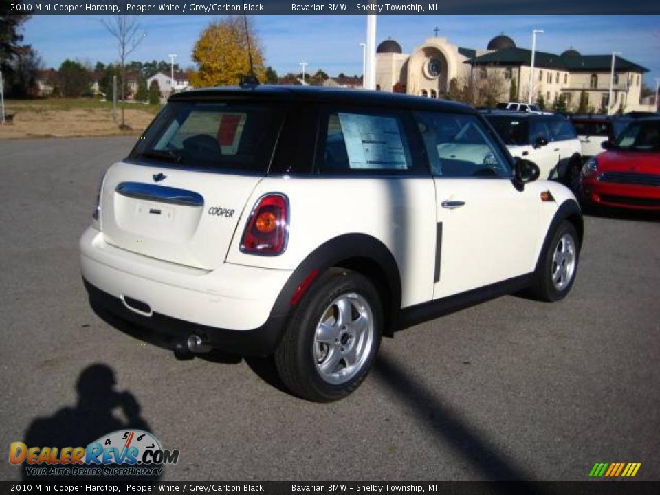 2010 Mini Cooper Hardtop Pepper White / Grey/Carbon Black Photo #5