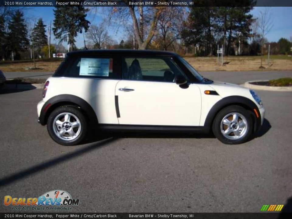 2010 Mini Cooper Hardtop Pepper White / Grey/Carbon Black Photo #6