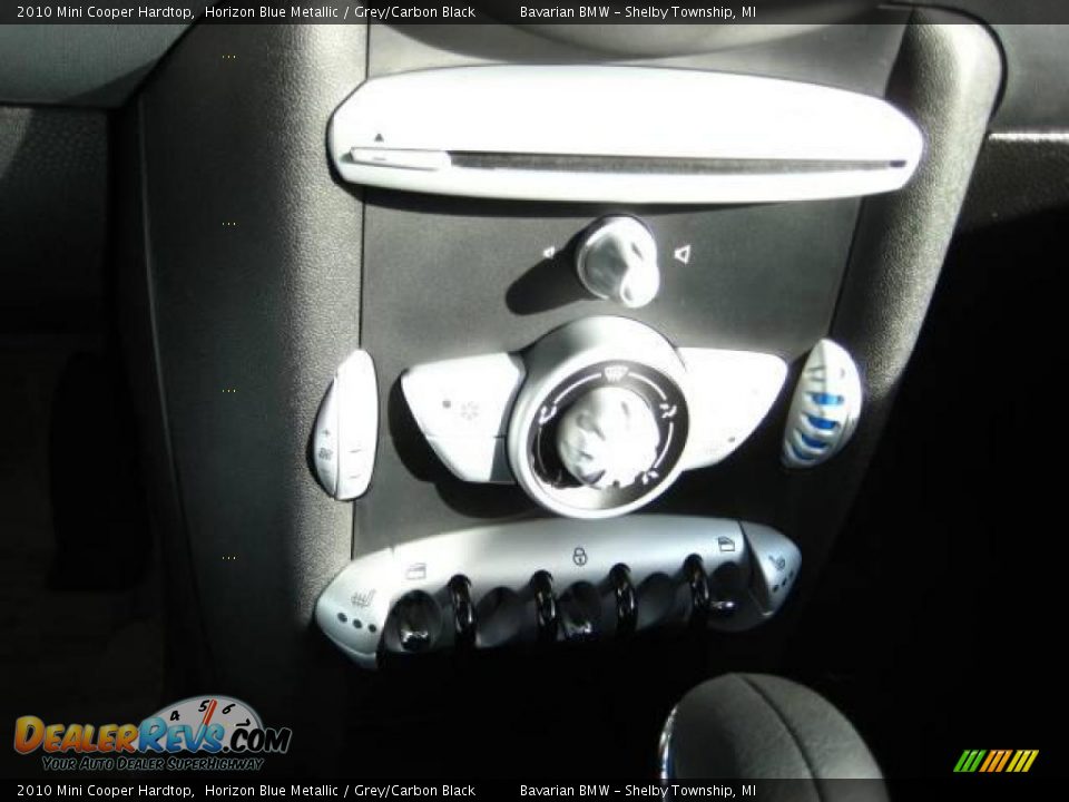 2010 Mini Cooper Hardtop Horizon Blue Metallic / Grey/Carbon Black Photo #14