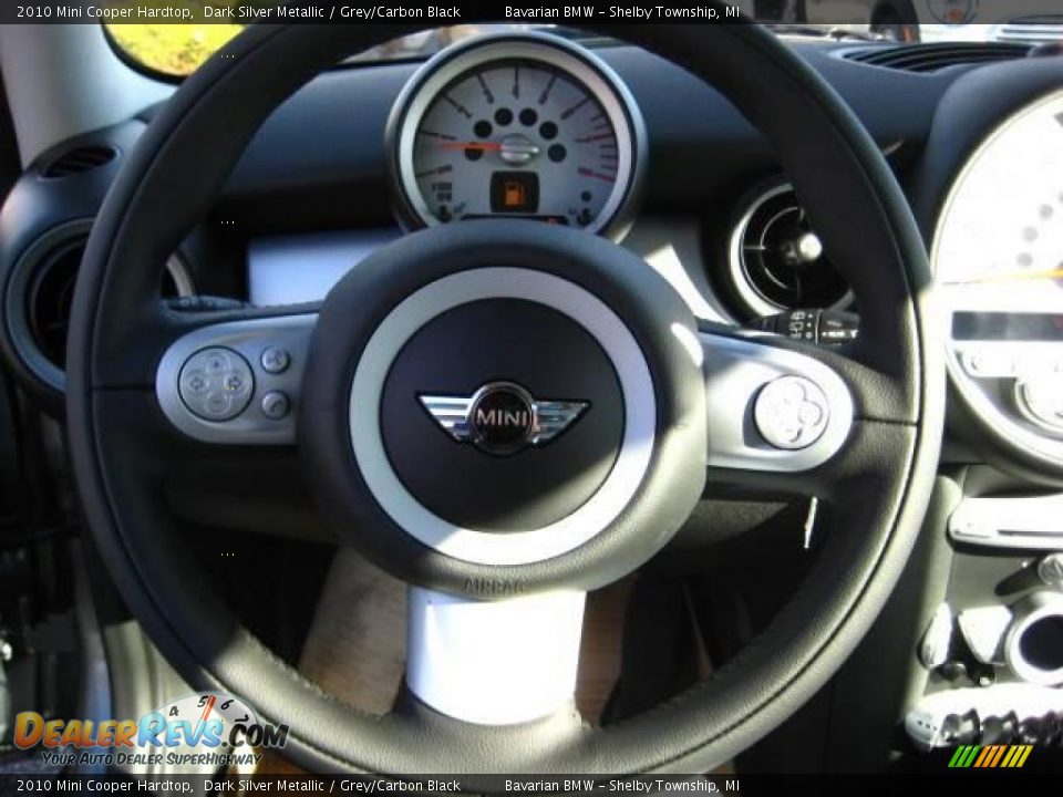 2010 Mini Cooper Hardtop Dark Silver Metallic / Grey/Carbon Black Photo #17