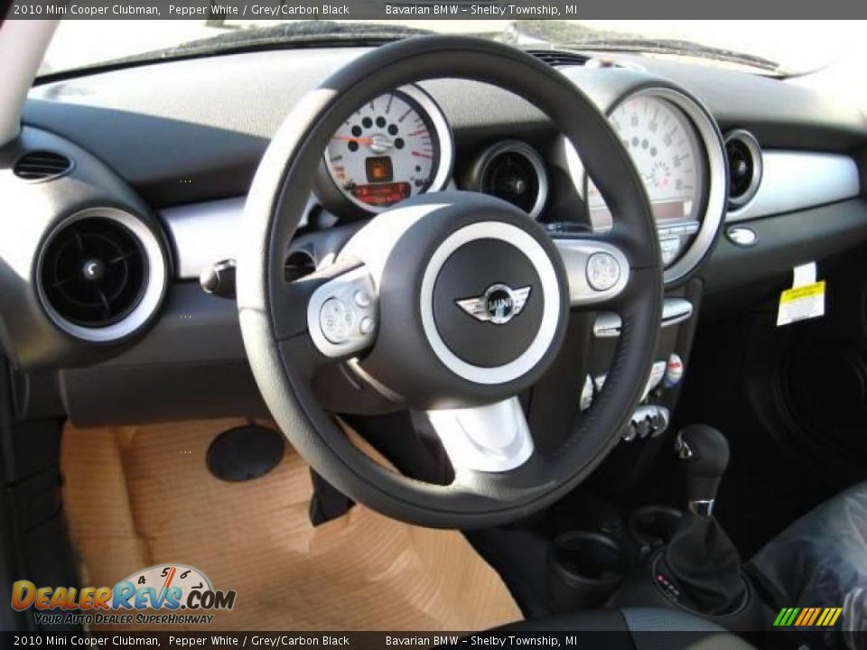 2010 Mini Cooper Clubman Pepper White / Grey/Carbon Black Photo #9