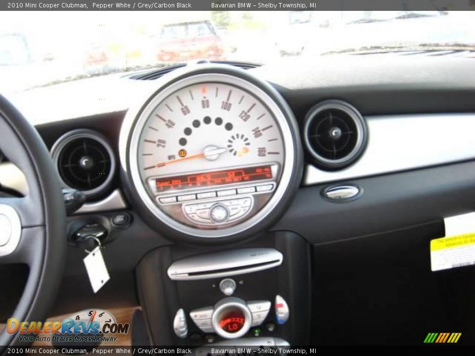 2010 Mini Cooper Clubman Pepper White / Grey/Carbon Black Photo #16